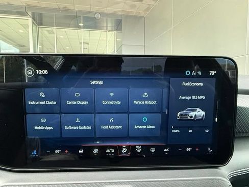 Used 2025 Ford Mustang GT Premium RWD image 25