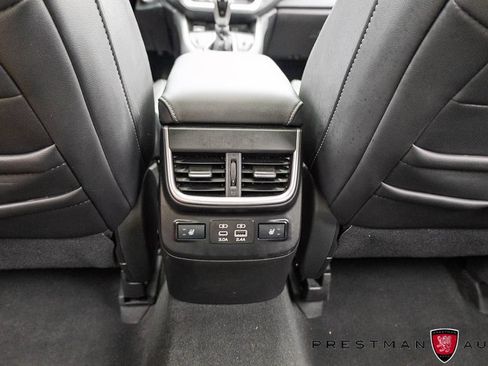 Used 2024 Subaru Outback Limited AWD/4WD image 38