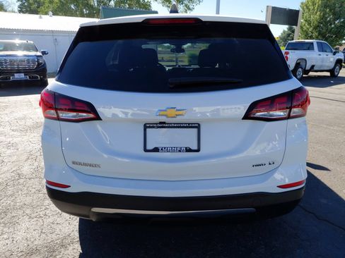 Used 2024 Chevrolet Equinox LT AWD/4WD image 5