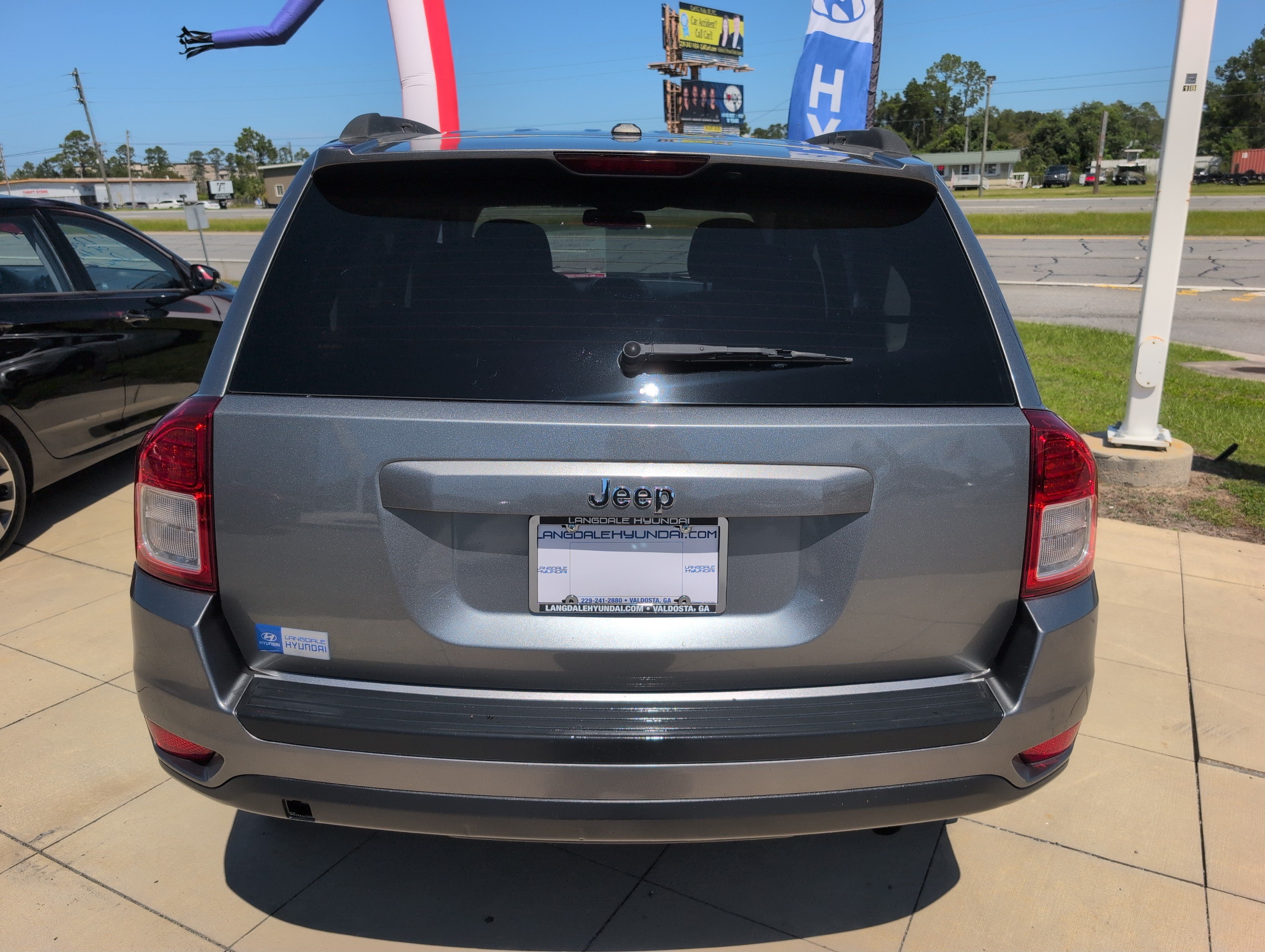 Used 2011 Jeep Compass 2WD image 3