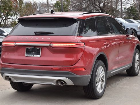 New 2026 Lincoln Corsair Premiere image 7