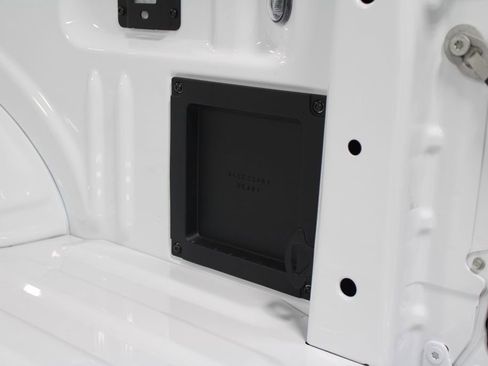 New 2025 Ford F150 Lightning Flash image 20