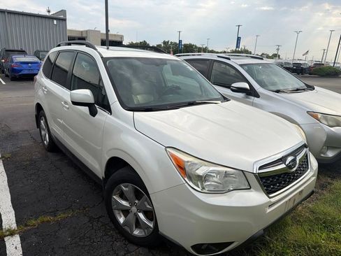 Used 2015 Subaru Forester 2.5i Limited AWD/4WD image 2