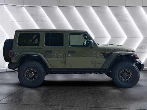 New 2025 Jeep Wrangler Unlimited Rubicon 392 image 7
