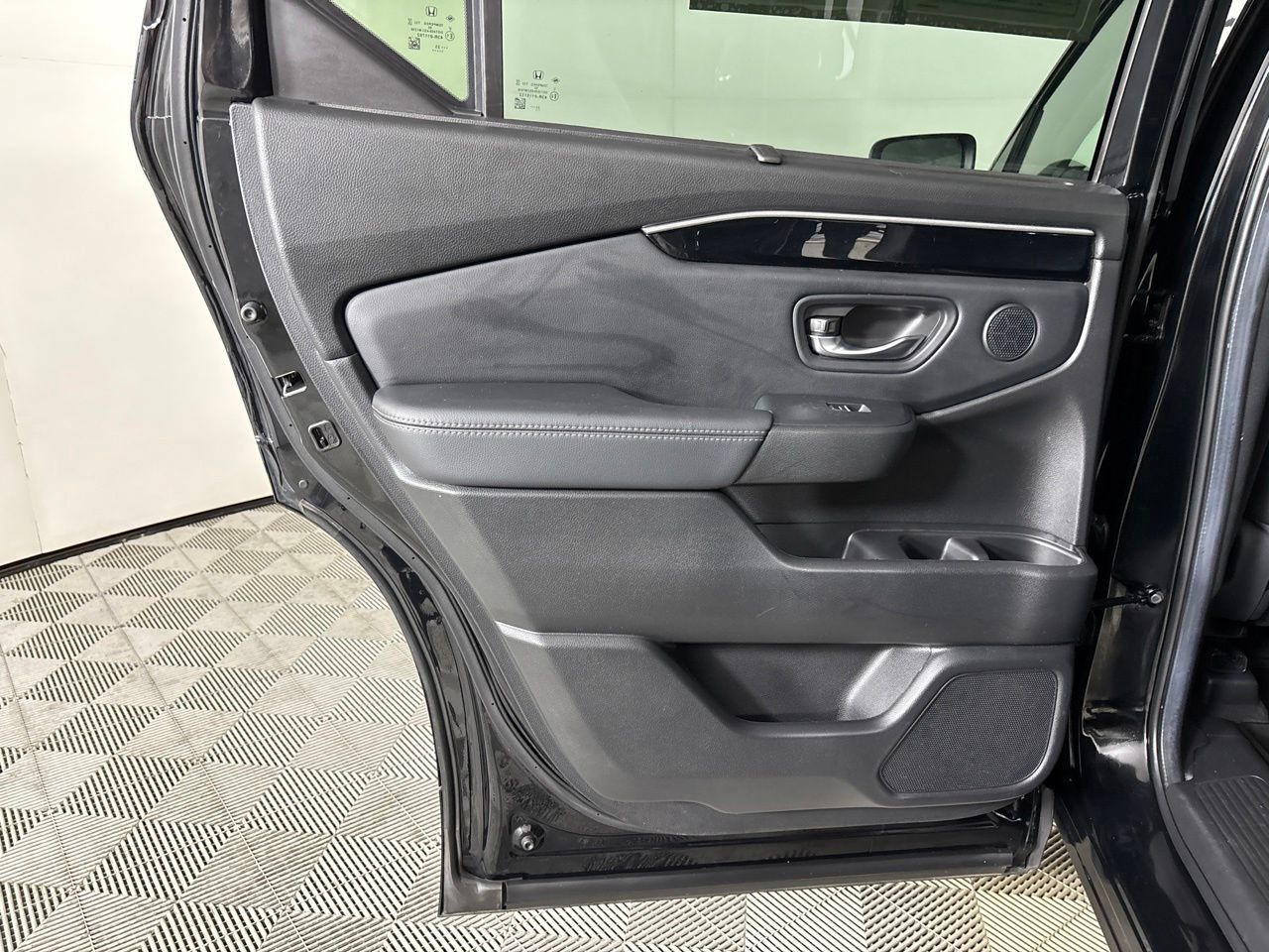 Used 2024 Honda Pilot Touring image 24