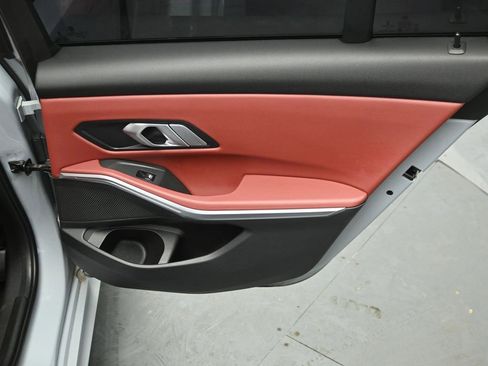 Used 2023 BMW 330i xDrive Sedan w/ M Sport Package image 26