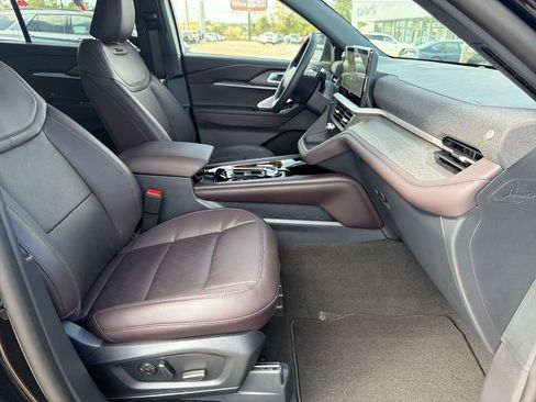 New 2026 Ford Explorer Platinum image 15