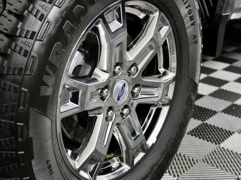 Used 2023 Ford F150 Lariat w/ FX4 Off-Road Package image 13