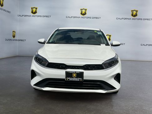 Used 2023 Kia Forte LXS FWD image 2