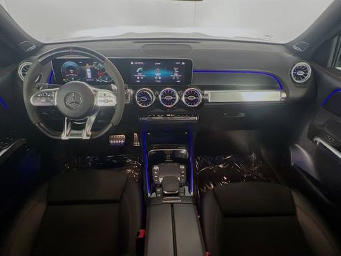 Used 2021 Mercedes-Benz GLB 35 AMG 4MATIC image 28