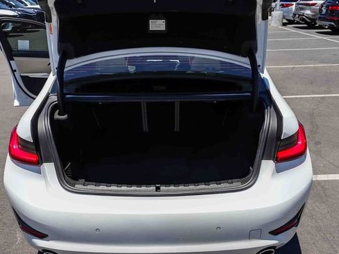 Used 2019 BMW 330i Sedan w/ Convenience Package RWD image 29