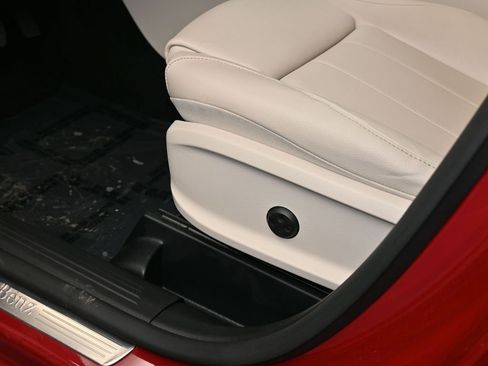 Used 2022 Mercedes-Benz GLA 250 image 12