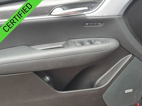 Used 2023 Cadillac XT5 Sportv w/ Technology Package image 24