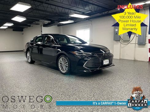 Used 2019 Toyota Avalon Limited w/ Advanced Safety Package FWD image 1