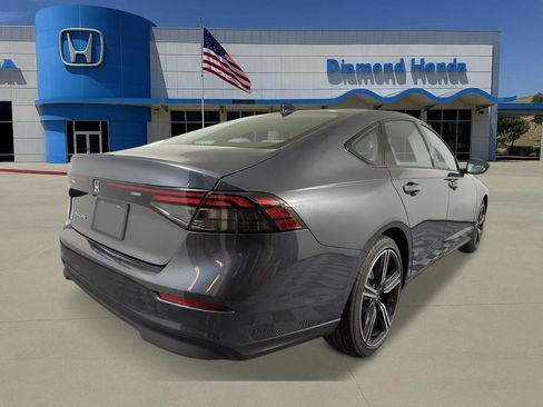 New 2026 Honda Accord SE image 4