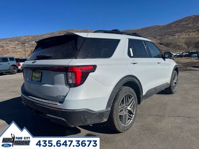 New 2026 Ford Explorer ST-Line w/ ST-Line Street Pack