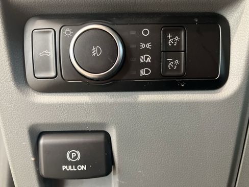 Used 2023 Ford F150 XLT w/ XTR Package AWD/4WD image 13