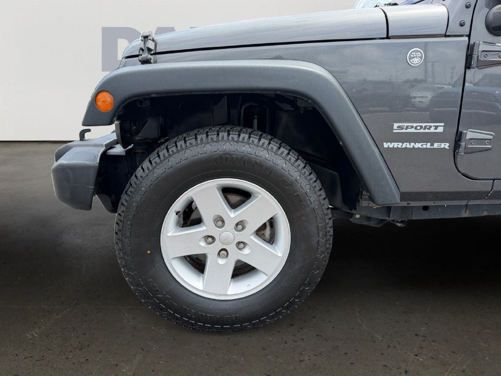 Used 2017 Jeep Wrangler Sport w/ Quick Order Package 24S AWD/4WD image 26