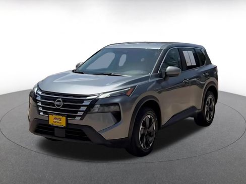 Used 2025 Nissan Rogue SV AWD/4WD image 7
