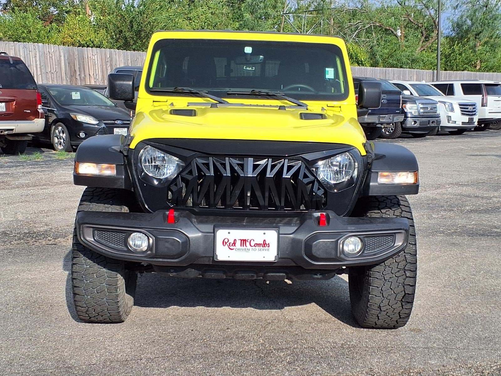 Used 2023 Jeep Gladiator Rubicon w/ Cold Weather Group AWD/4WD image 2