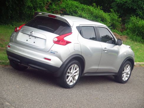 Used 2012 Nissan Juke SL AWD/4WD image 25
