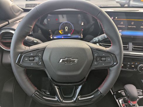 New 2026 Chevrolet Trax RS w/ Sunroof Package image 37