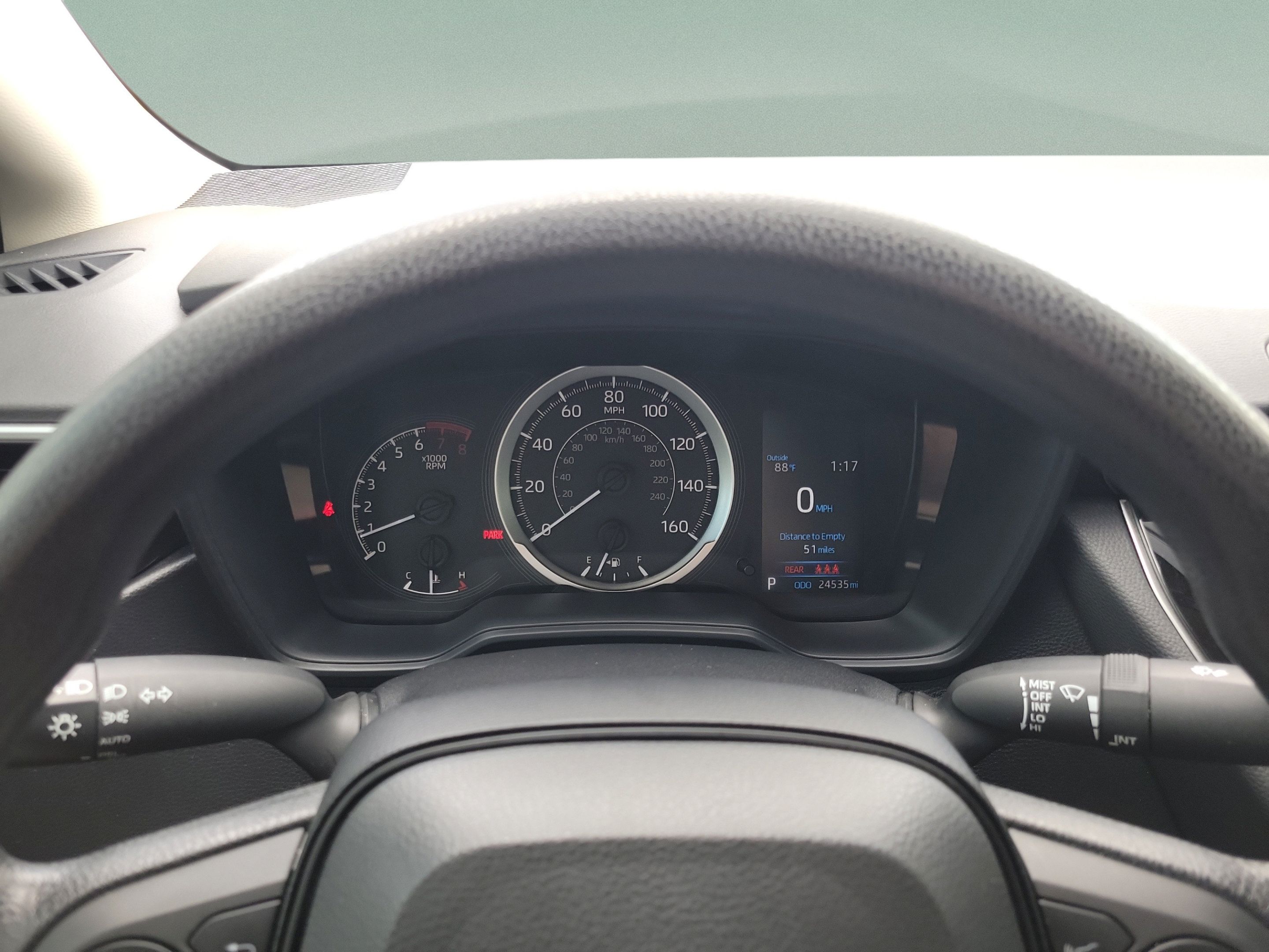 Used 2022 Toyota Corolla LE FWD image 25
