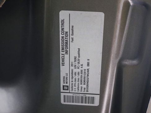 Used 2011 Cadillac DTS Premium FWD image 36