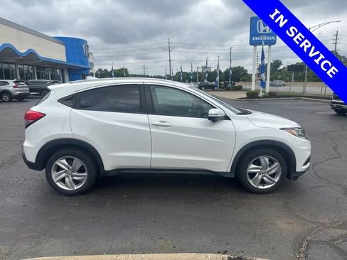 Used 2019 Honda HR-V EX image 4