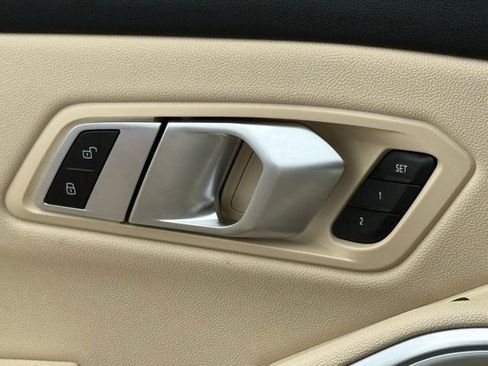 Used 2021 BMW 330i xDrive Sedan image 24