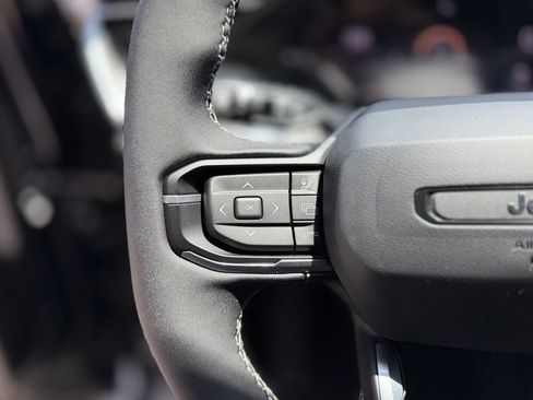 New 2026 Jeep Cherokee Laredo AWD/4WD image 25
