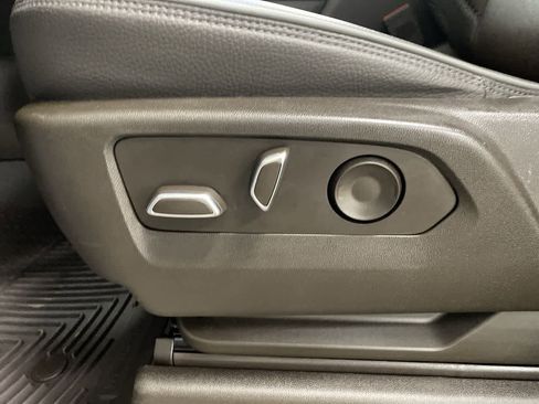 Used 2023 GMC Sierra 1500 Denali w/ Technology Package image 14