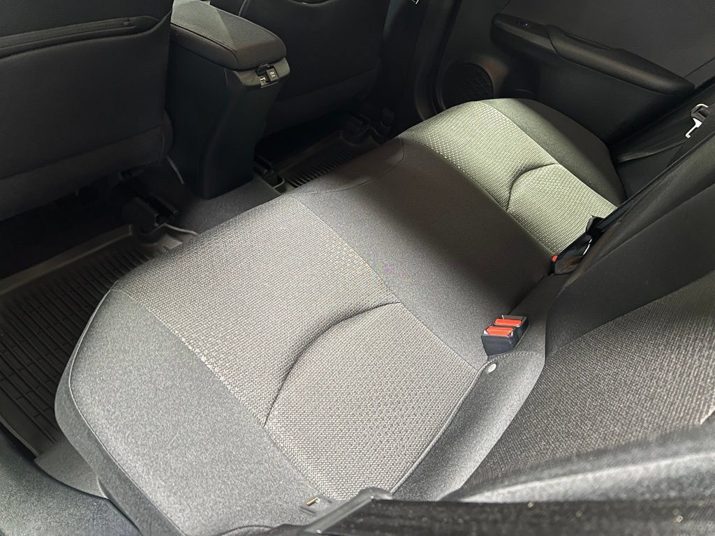 Certified 2022 Toyota Prius LE FWD image 13