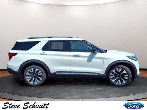 New 2026 Ford Explorer Platinum w/ LUX Leather Package AWD/4WD image 30