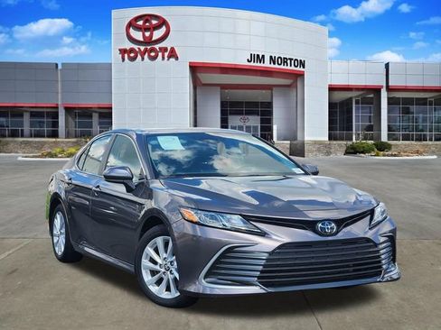 Used 2024 Toyota Camry LE FWD image 1