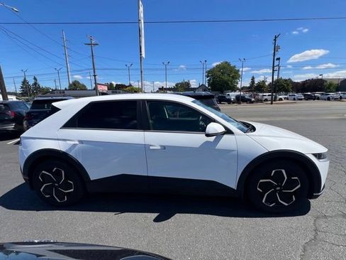 Used 2023 Hyundai Ioniq 5 SE RWD image 8