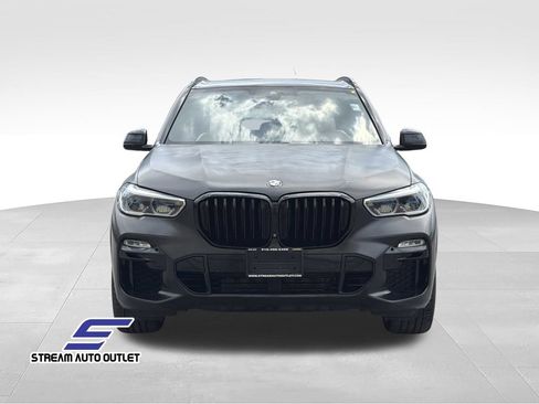 Used 2021 BMW X5 xDrive40i w/ M Sport Package AWD/4WD image 2