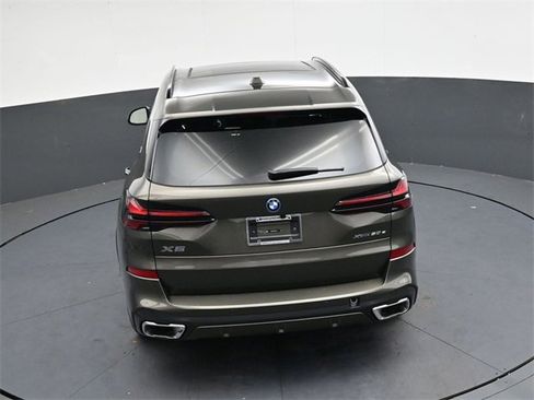 New 2026 BMW X5 xDrive50e w/ M Sport Package image 19