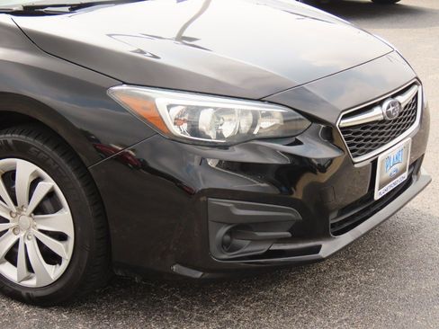 Used 2019 Subaru Impreza 2.0i w/ Eyesight image 6