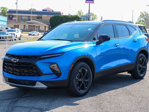 New 2026 Chevrolet Blazer LT w/ Convenience Package AWD/4WD image 6