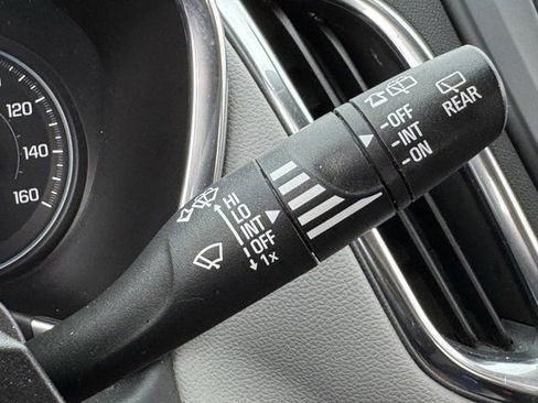 Used 2024 Chevrolet Equinox LS w/ LS Convenience Package image 23