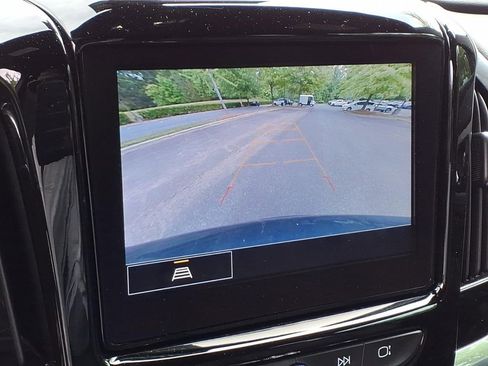 Certified 2023 Chevrolet Traverse LT AWD/4WD image 4