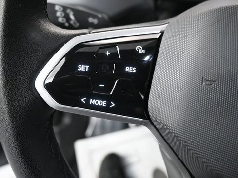 Used 2023 Volkswagen ID.4 Pro image 20