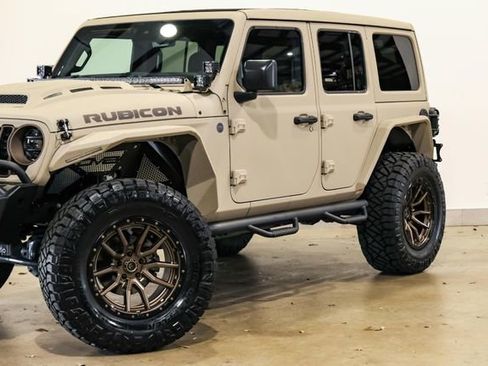 Used 2024 Jeep Wrangler Unlimited Rubicon w/ Technology Group AWD/4WD image 22