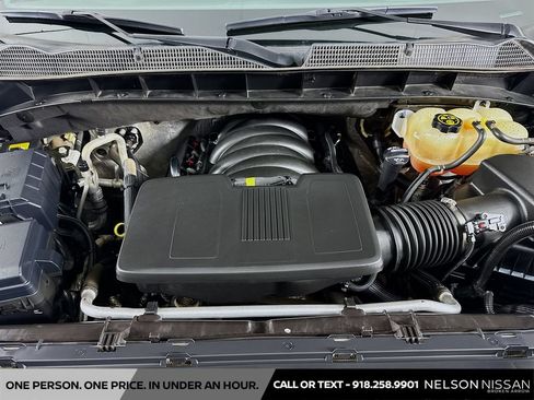 Used 2022 GMC Sierra 1500 SLT AWD/4WD image 30