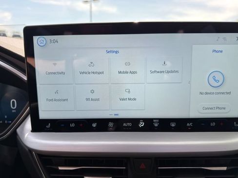 Used 2026 Ford Escape Platinum w/ Premium Technology Package AWD/4WD image 33