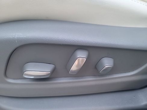 Certified 2023 Cadillac XT5 Premium Luxury w/ Technology Package image 15