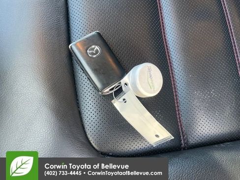 Used 2025 MAZDA CX-5 Carbon Edition image 28