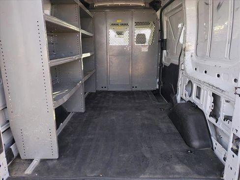 Used 2019 Ford Transit 250 130 Medium Roof image 6