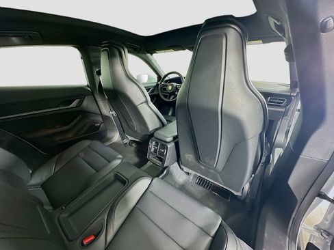 New 2025 Porsche Taycan 4S image 30